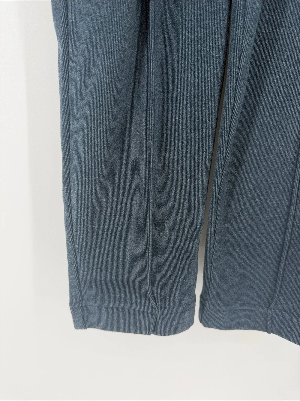 Abercrombie Kids Girls 9/10 Blue Pintuck Pull-On Stretch Trouser Sweatpants